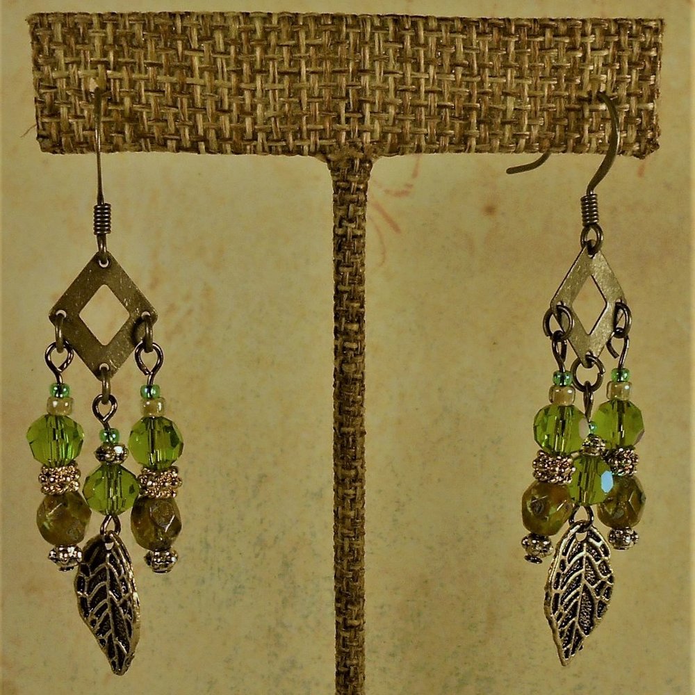 Handcrafted jewelry earrings